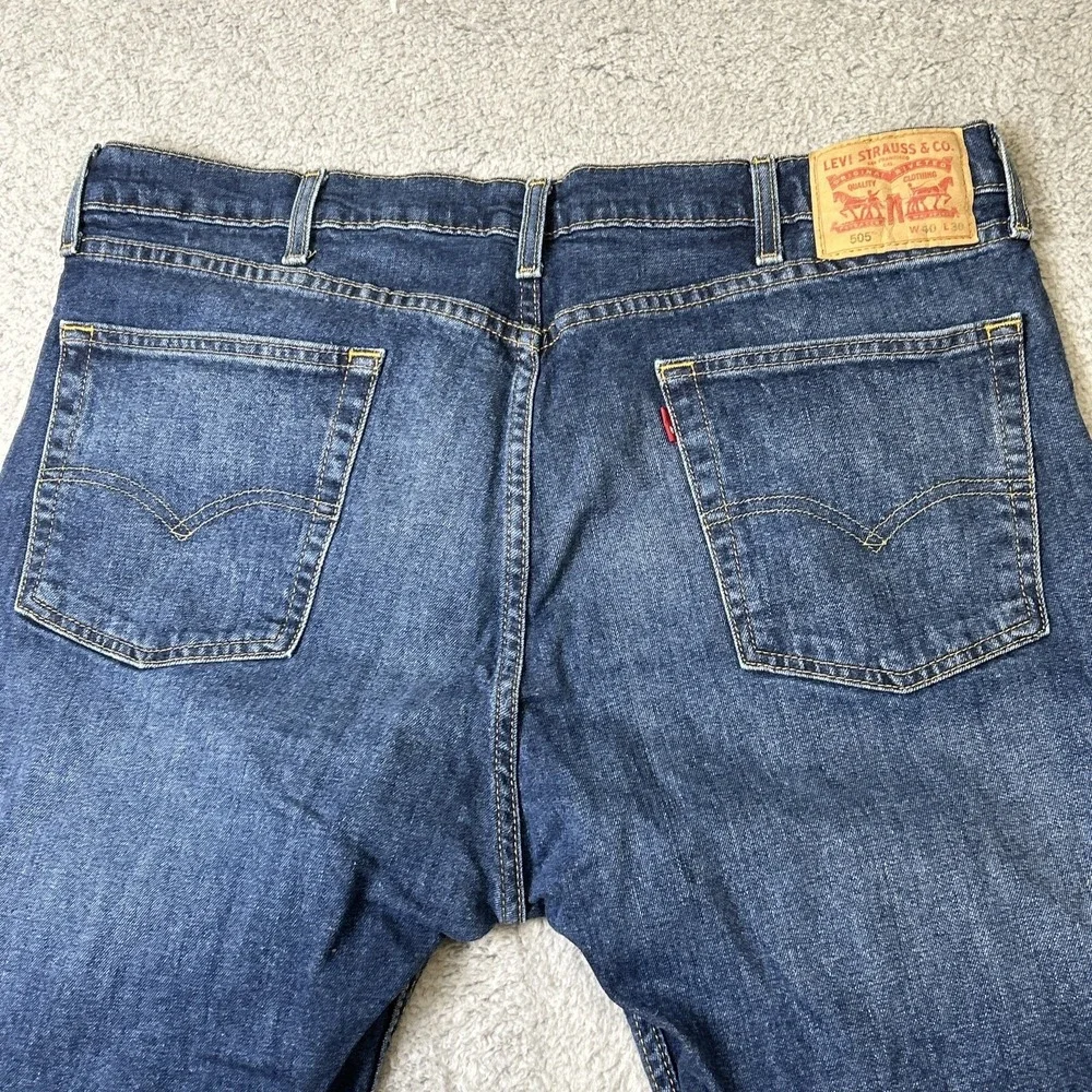 Levi's 505 Regular Fit Straight Jeans Men's Size W 40 X L 30 Blue Denim 5-Pocket